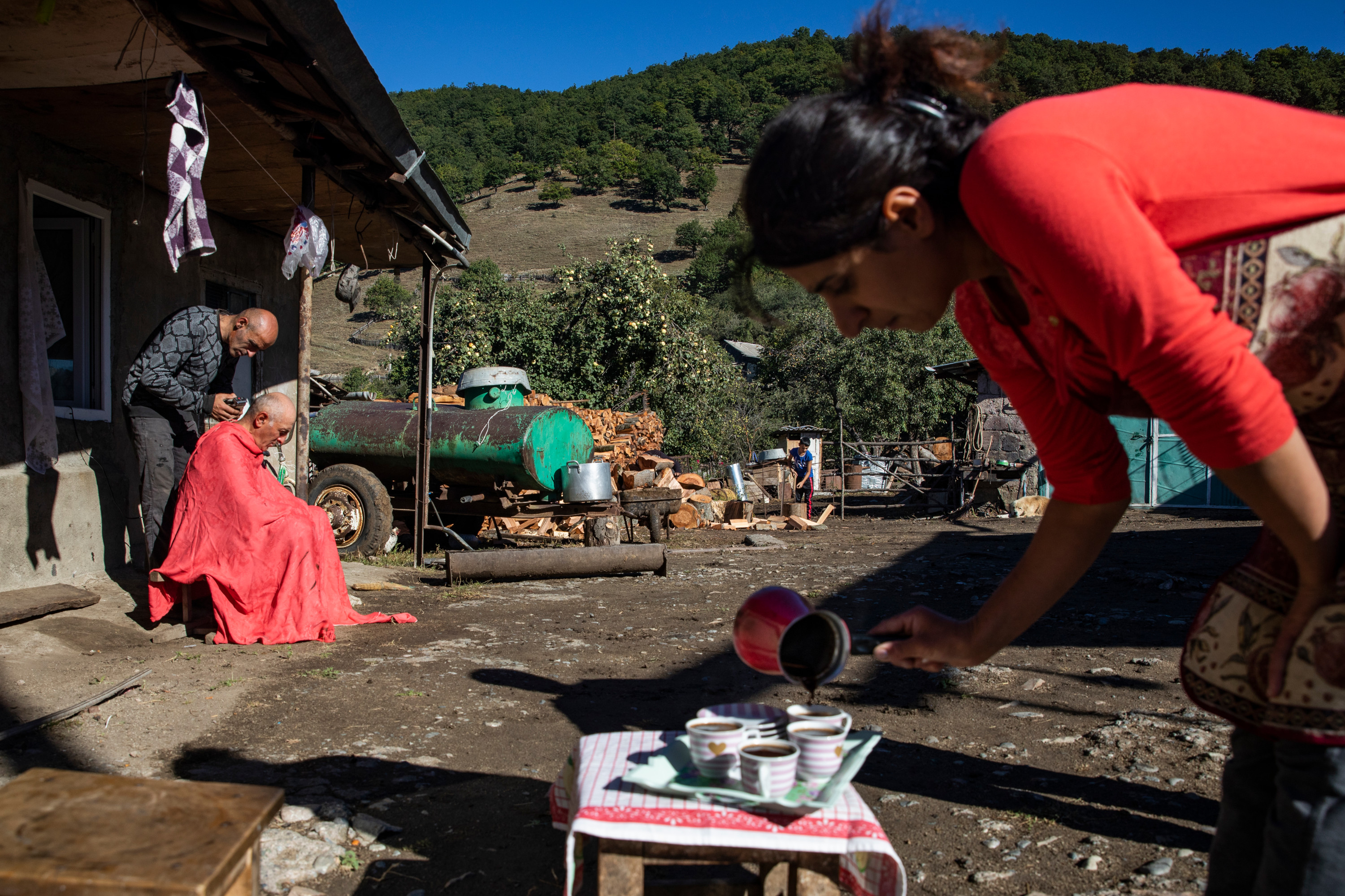 Fotóskaland Örményországban - Garni falu – Aragats – Tegher kolostor – Byurakan - Jereván